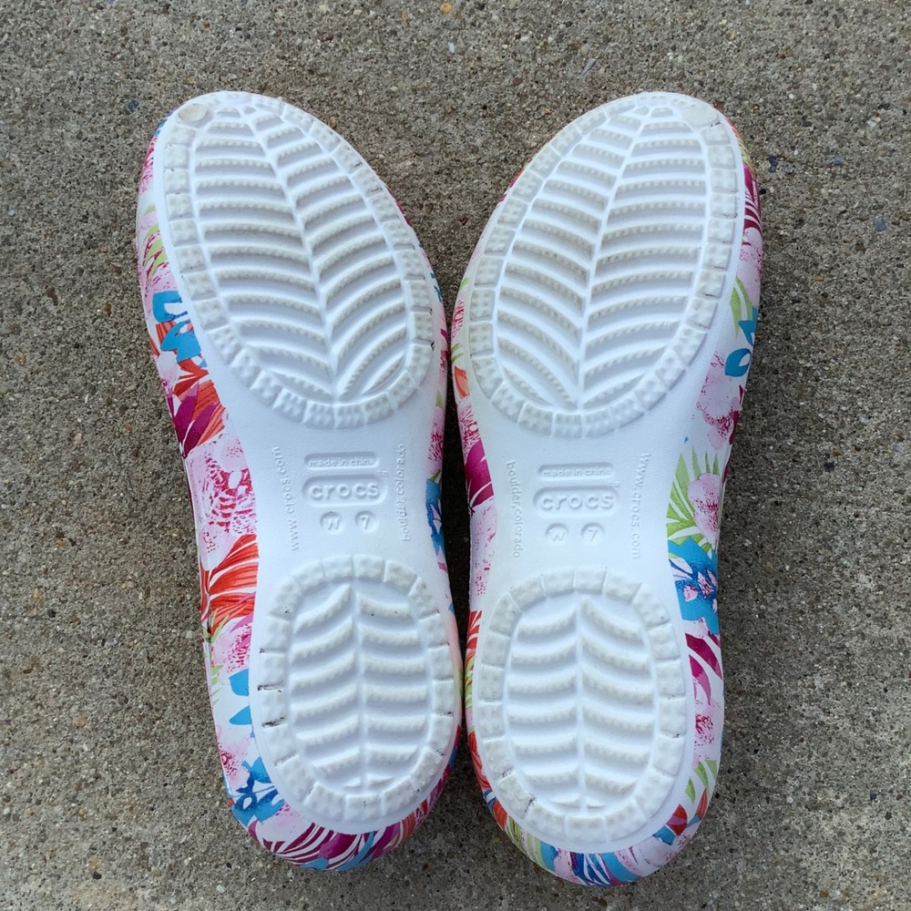 Crocs Kadee Floral Tropical Print Slip On Comfort Flats White Pink Blue Womens 7 - Picture 6 of 9